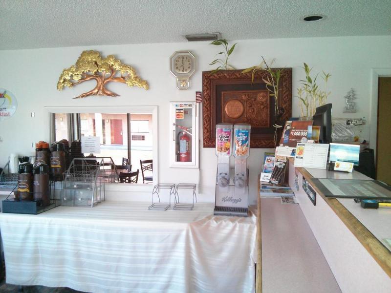 Redfinn Inn Fort Pierce Dış mekan fotoğraf