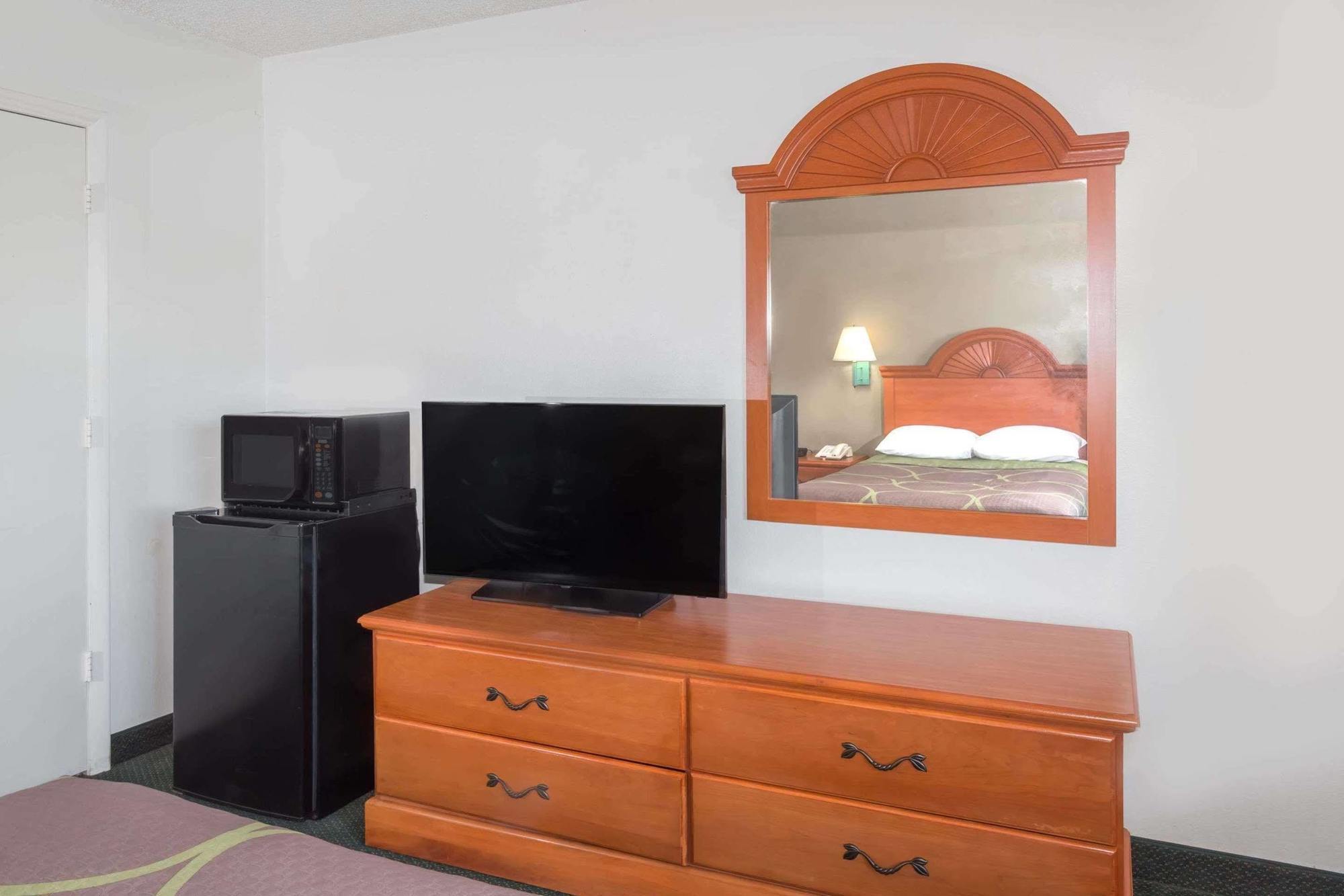 Redfinn Inn Fort Pierce Dış mekan fotoğraf